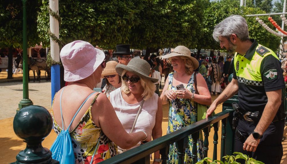 Las imágenes del miércoles en la Feria de Sevilla.