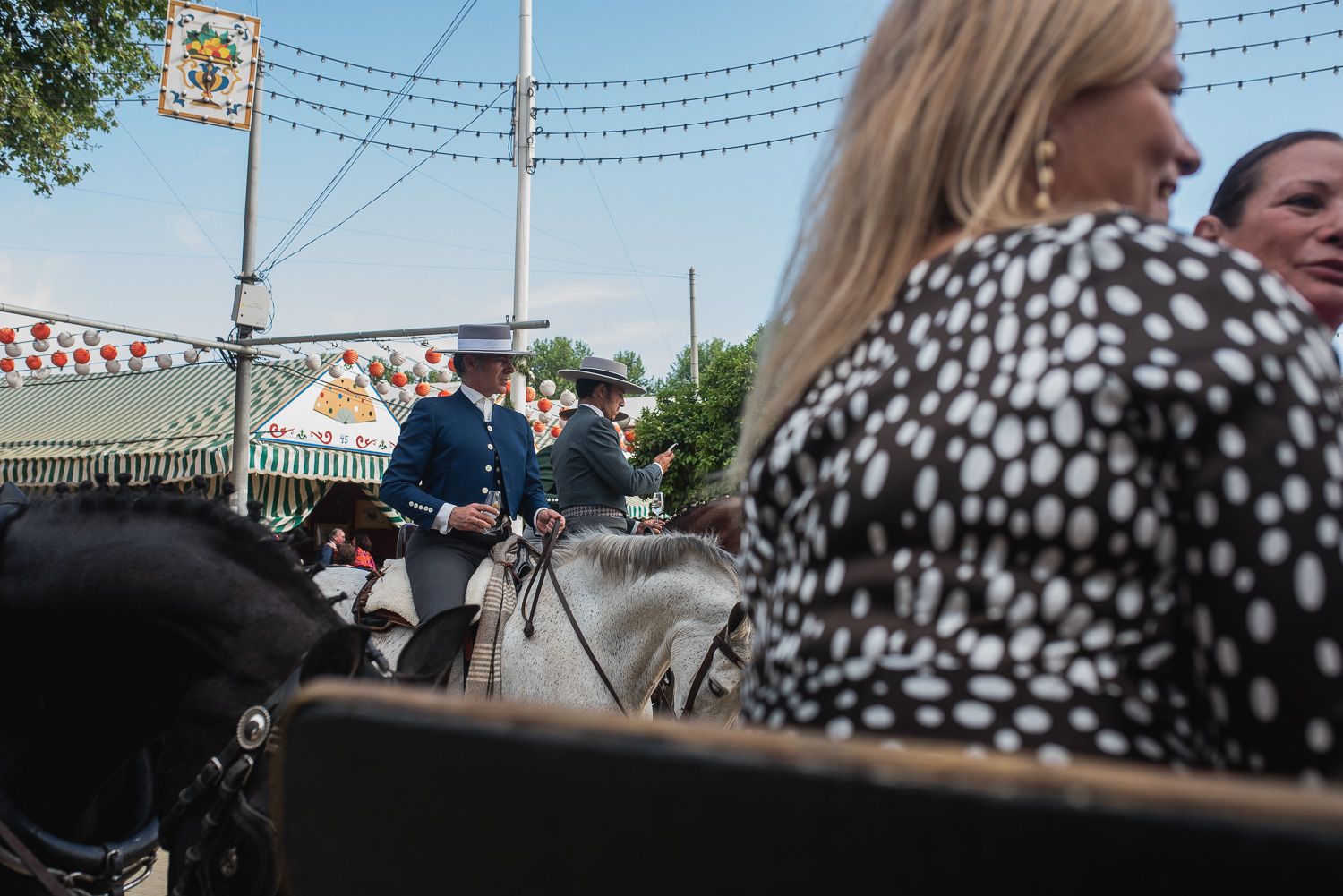 Las imágenes del miércoles en la Feria de Sevilla.