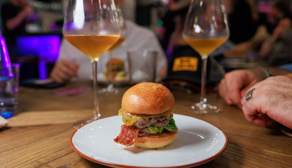 Big John, el 'hermano mayor' de la hamburguesería de Rota que ha abierto en Jerez