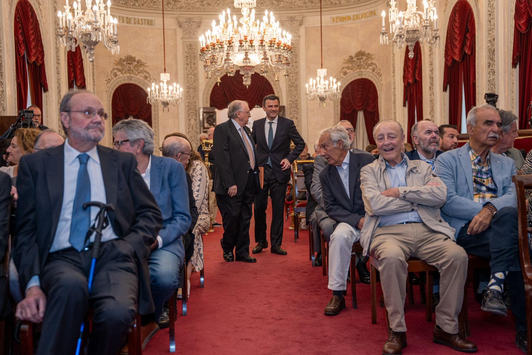 Antiguos concejales de Cádiz celebran el 45 ANV de la constitución de los ayuntamientos democráticos