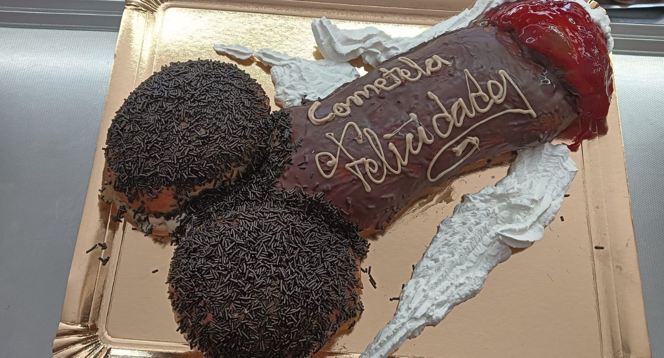 Una de las tartas especiales de una pastelería de Chiclana.