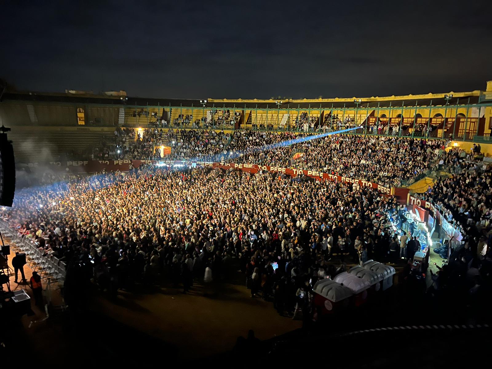 Un momento del concierto de Raule este sábado en la Plaza de Toros de Jerez.  