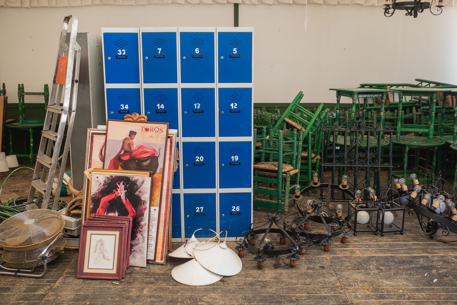 El desmontaje de la Feria de Sevilla, en imágenes.