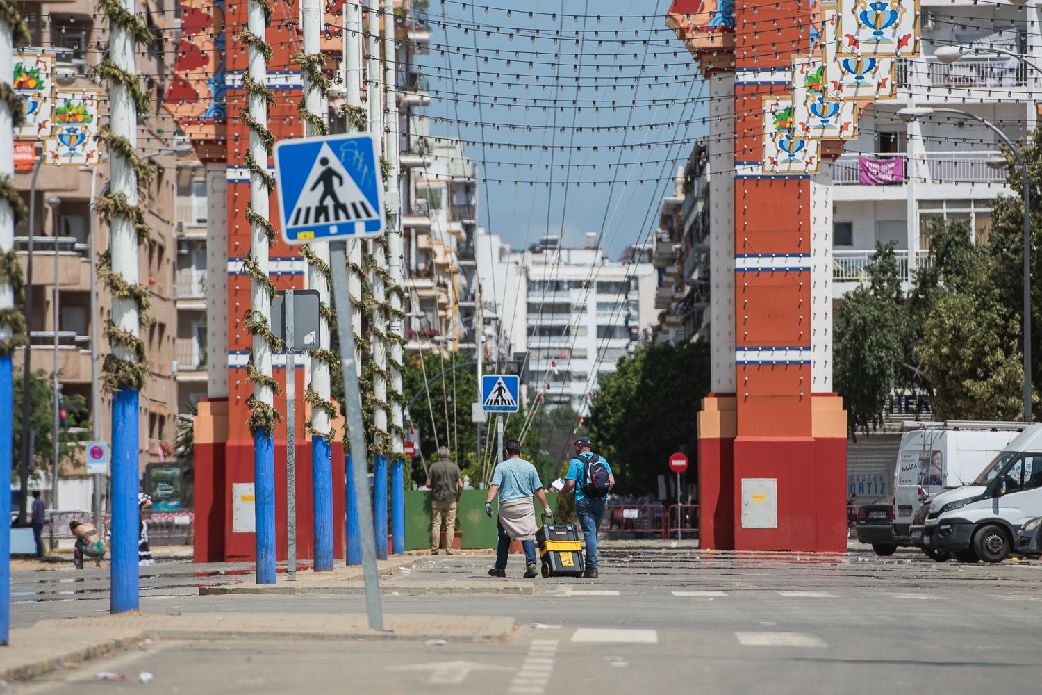 El desmontaje de la Feria de Sevilla, en imágenes.