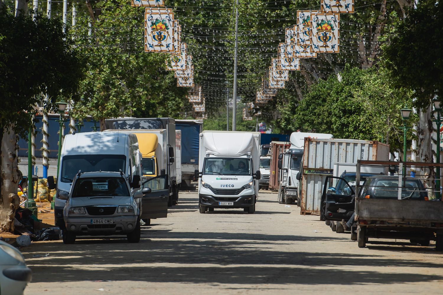 El desmontaje de la Feria de Sevilla, en imágenes.