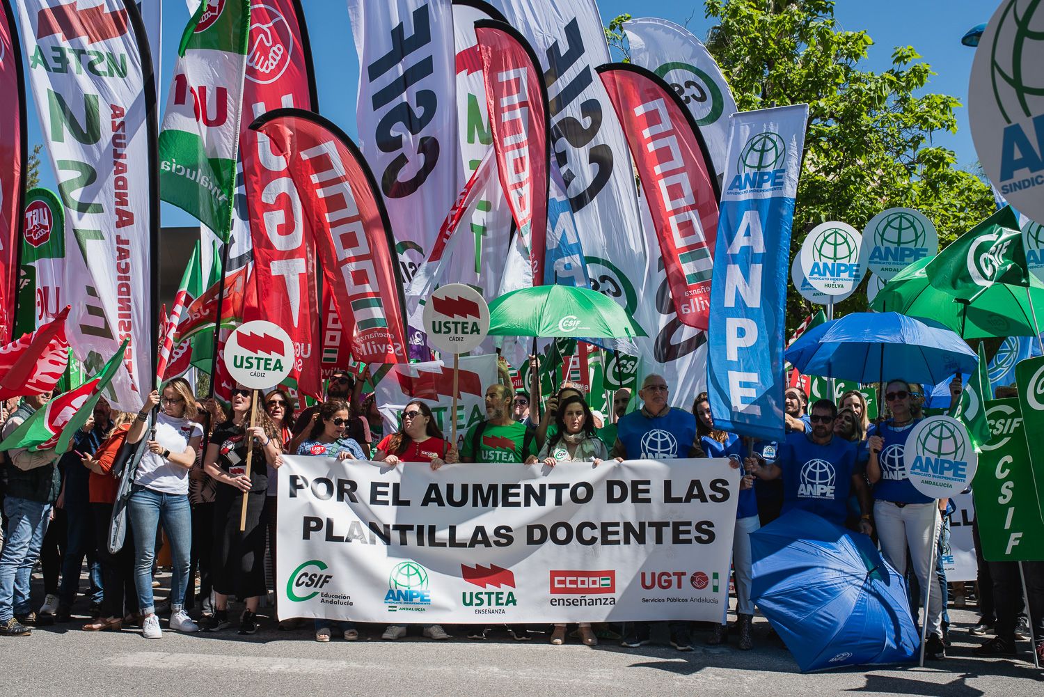 Concentración de los sindicatos de educación en una imagen reciente. 