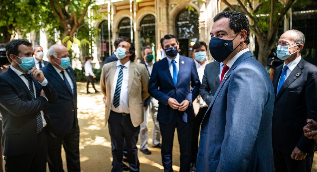 Moreno Bonilla, junto a alcaldes de capitales andaluzas en un encuentro celebrado semanas atrás. FOTO: Junta