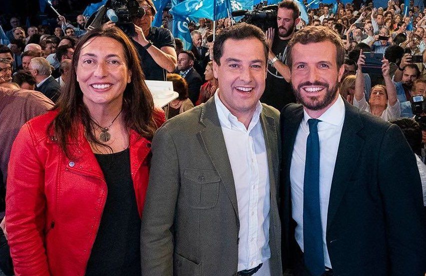 Loles López junto a Moreno Bonilla y Casado, en una foto de archivo. FOTO: Twitter Loles López
