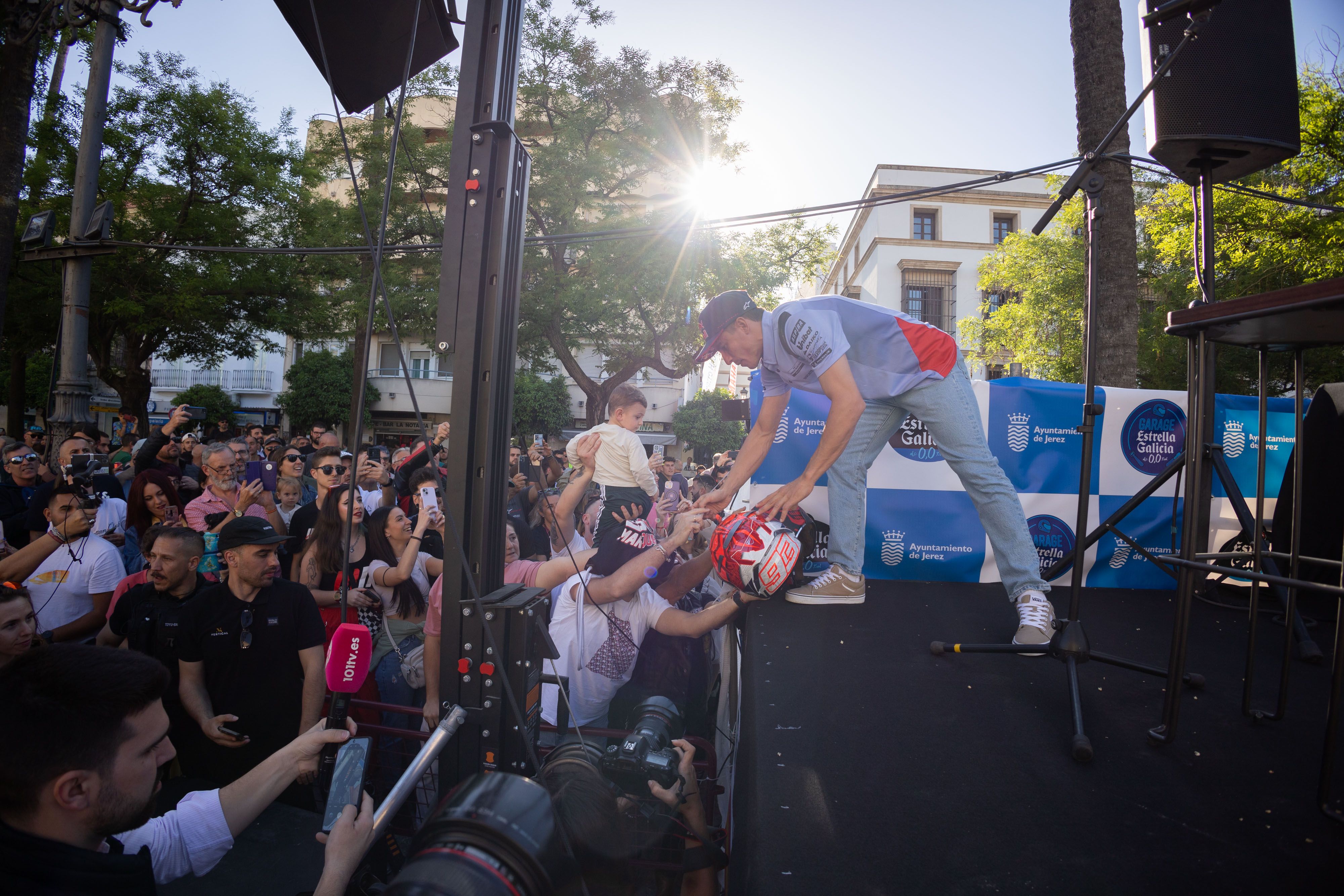 Así han levantado pasiones moteras los hermanos Márquez en Jerez
