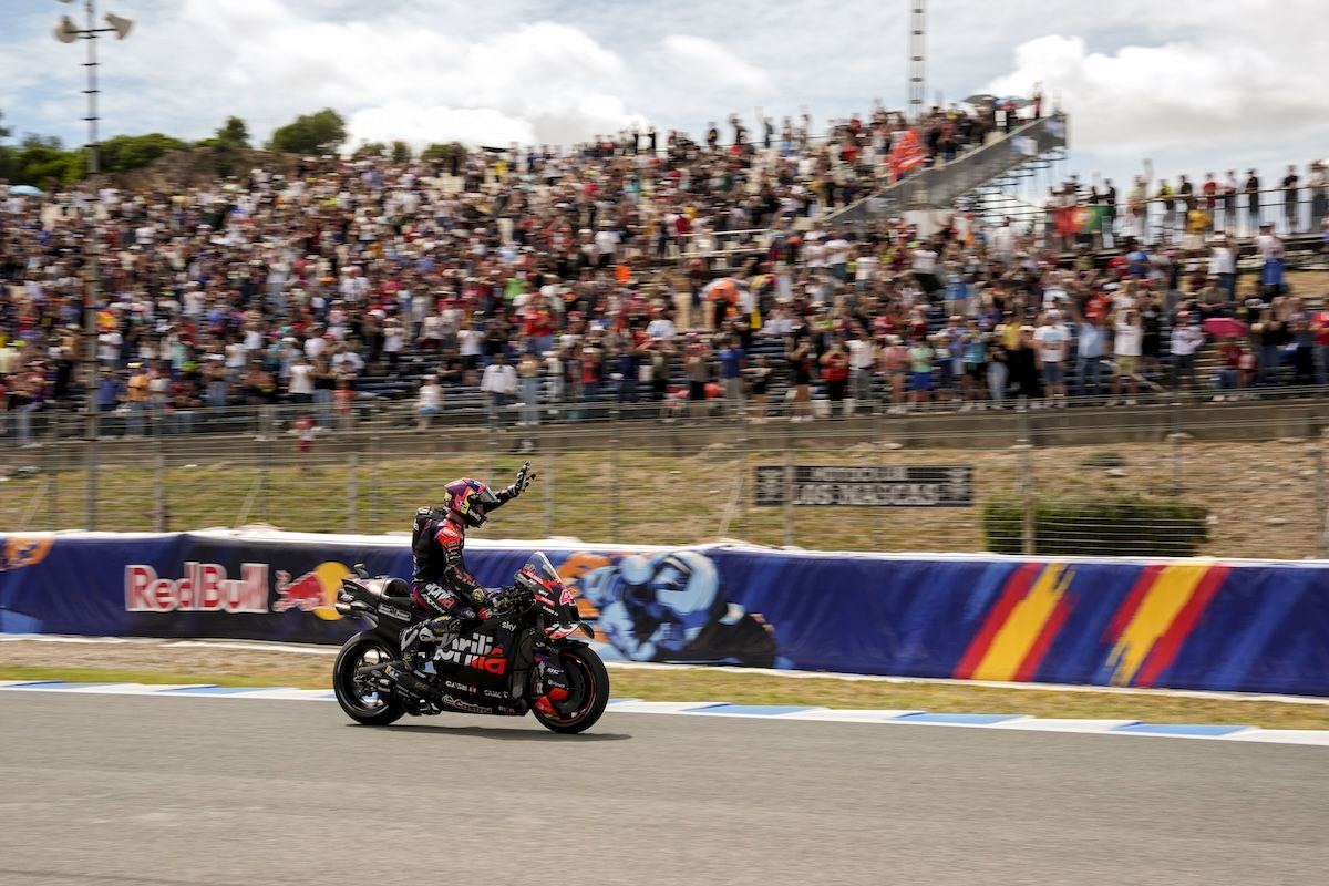 Ambiente motero en el Circuito de Jerez el viernes de Gran Premio