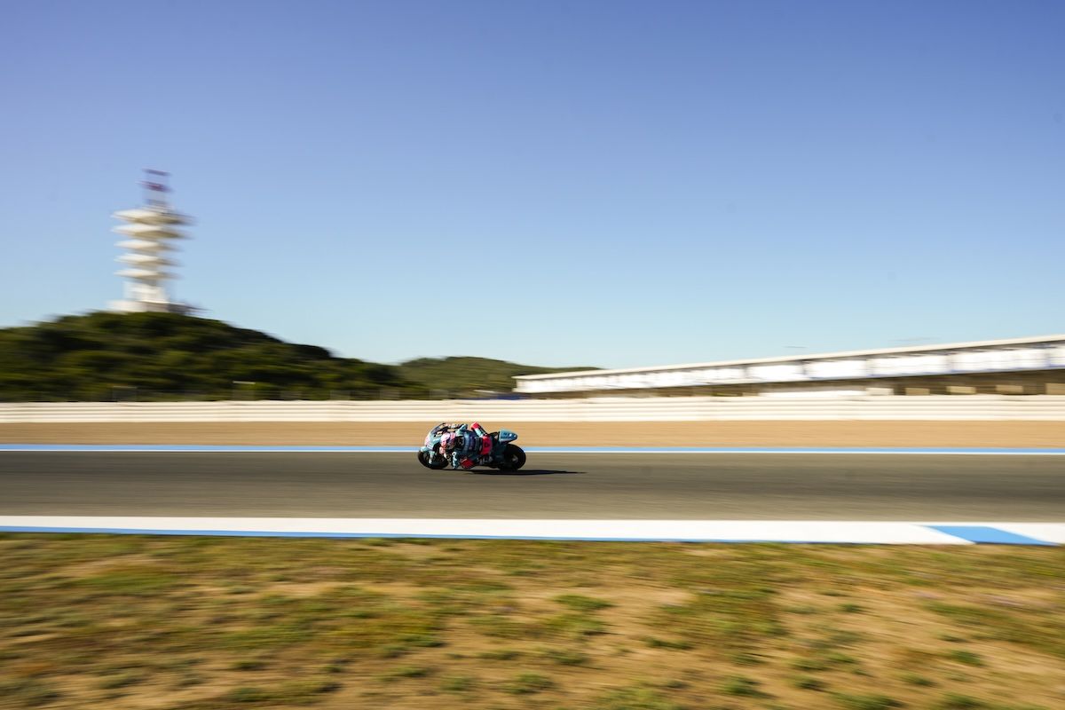 Ambiente motero en el Circuito de Jerez el viernes de Gran Premio