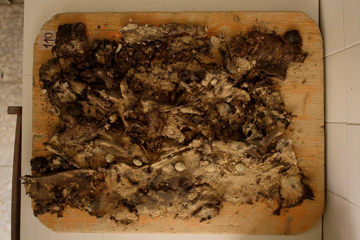 Chaqueta militar. FOTO: MANU GARCÍA