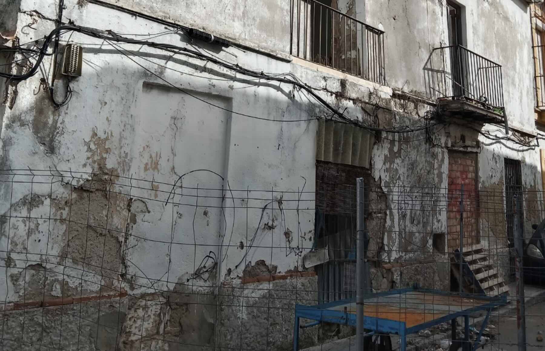 Esta es la finca del centro de Jerez sobre la que actuará el Ayuntamiento: declarada en ruina "inminente" desde 2017.