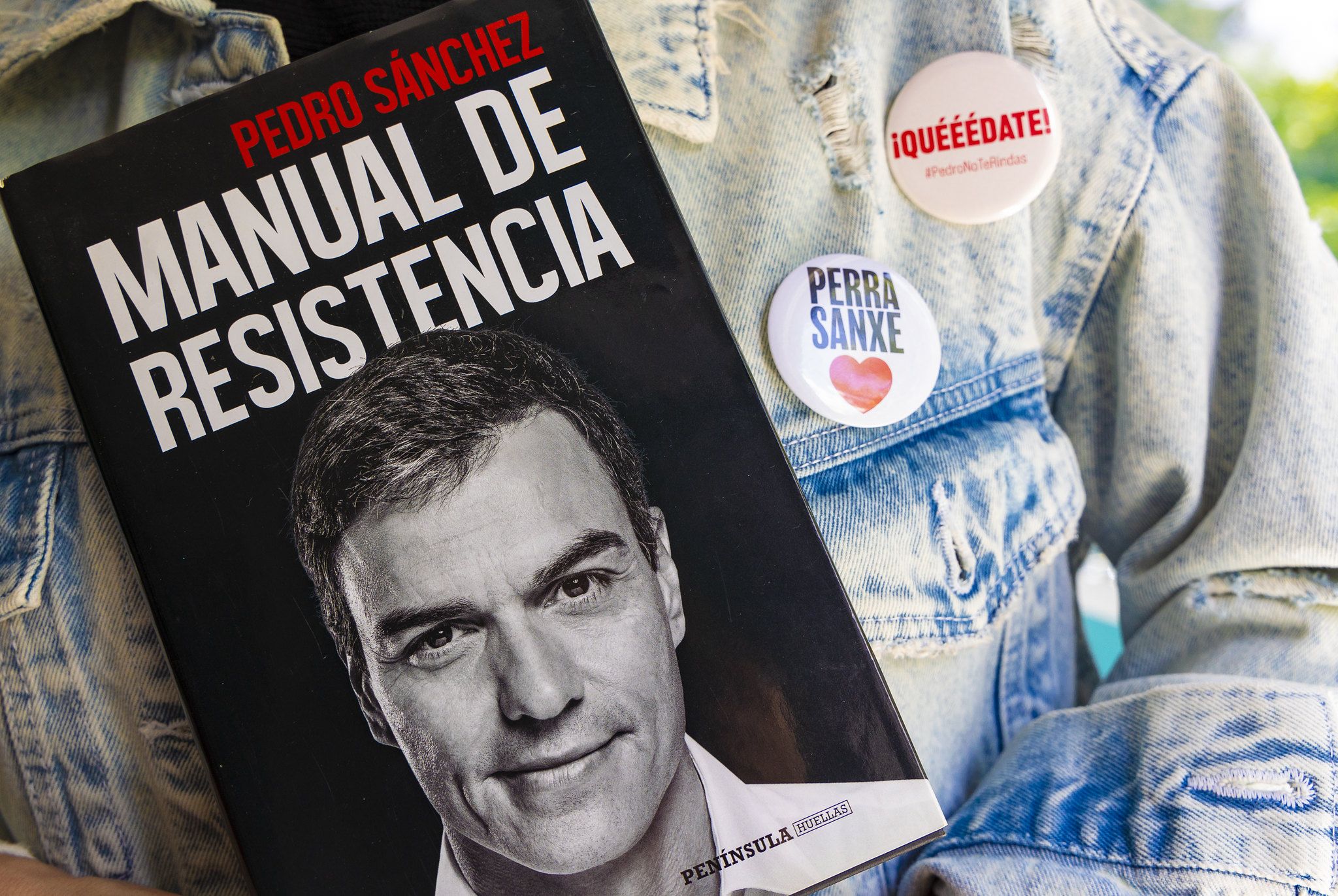 Una manifestante a favor de Sánchez el pasado sábado en Madrid.