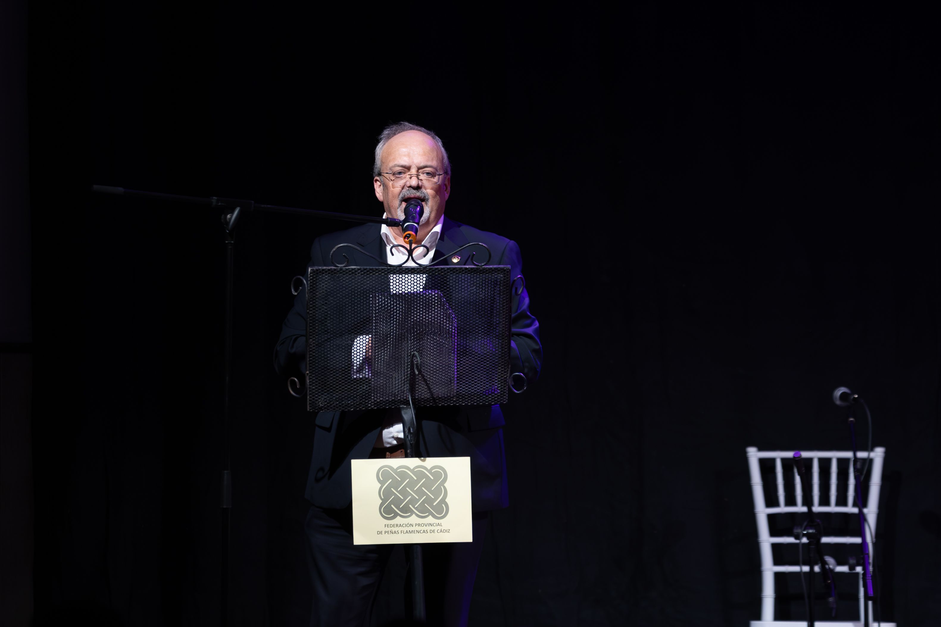 Enrique Morales, nuevo presidente de la Federación Provincial de Peñas Flamencas de Cádiz, durante el encuentro que tuvo lugar en Chiclana recientemente.