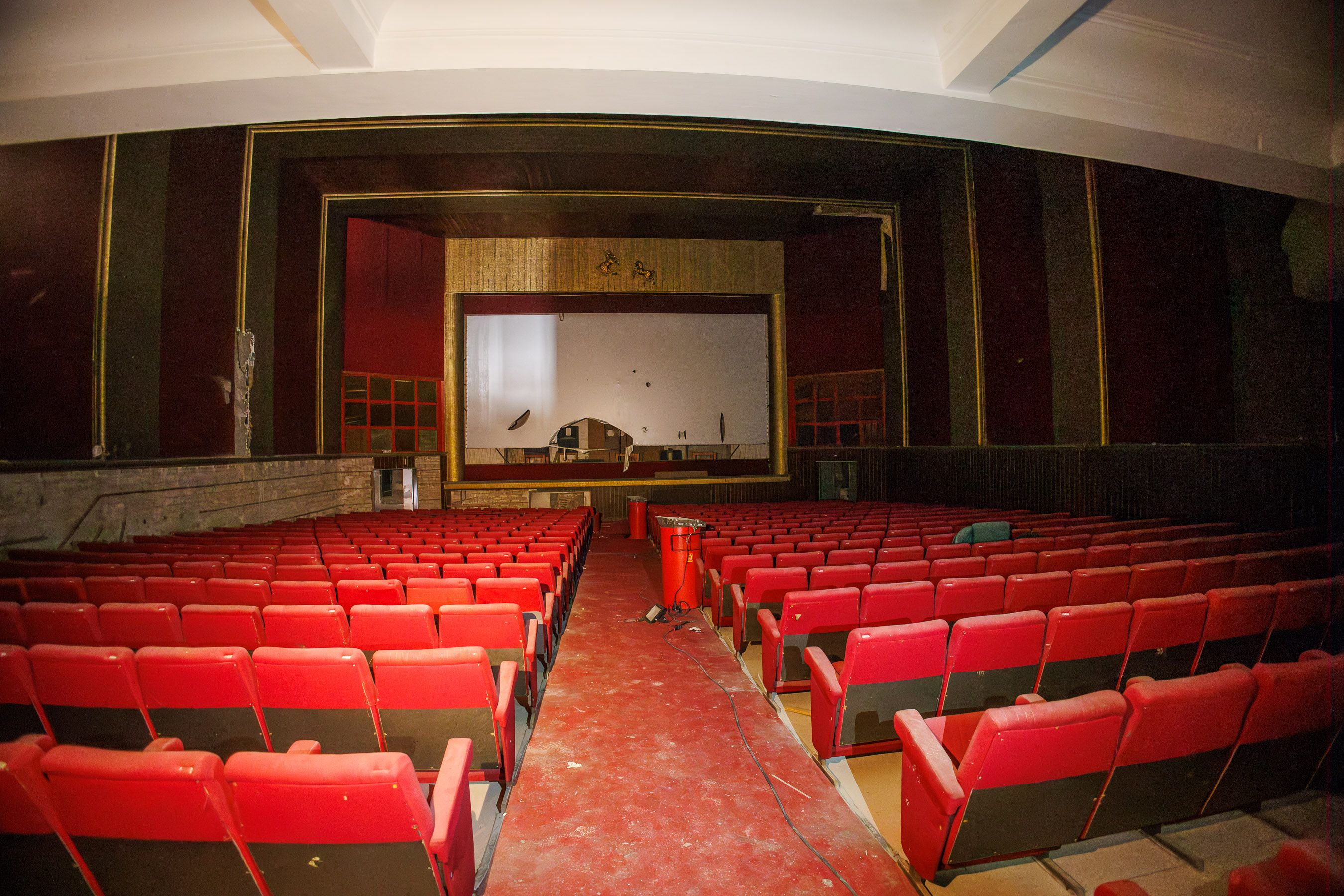 El Cine Jerezano que cuenta los meses para renacer como Teatro