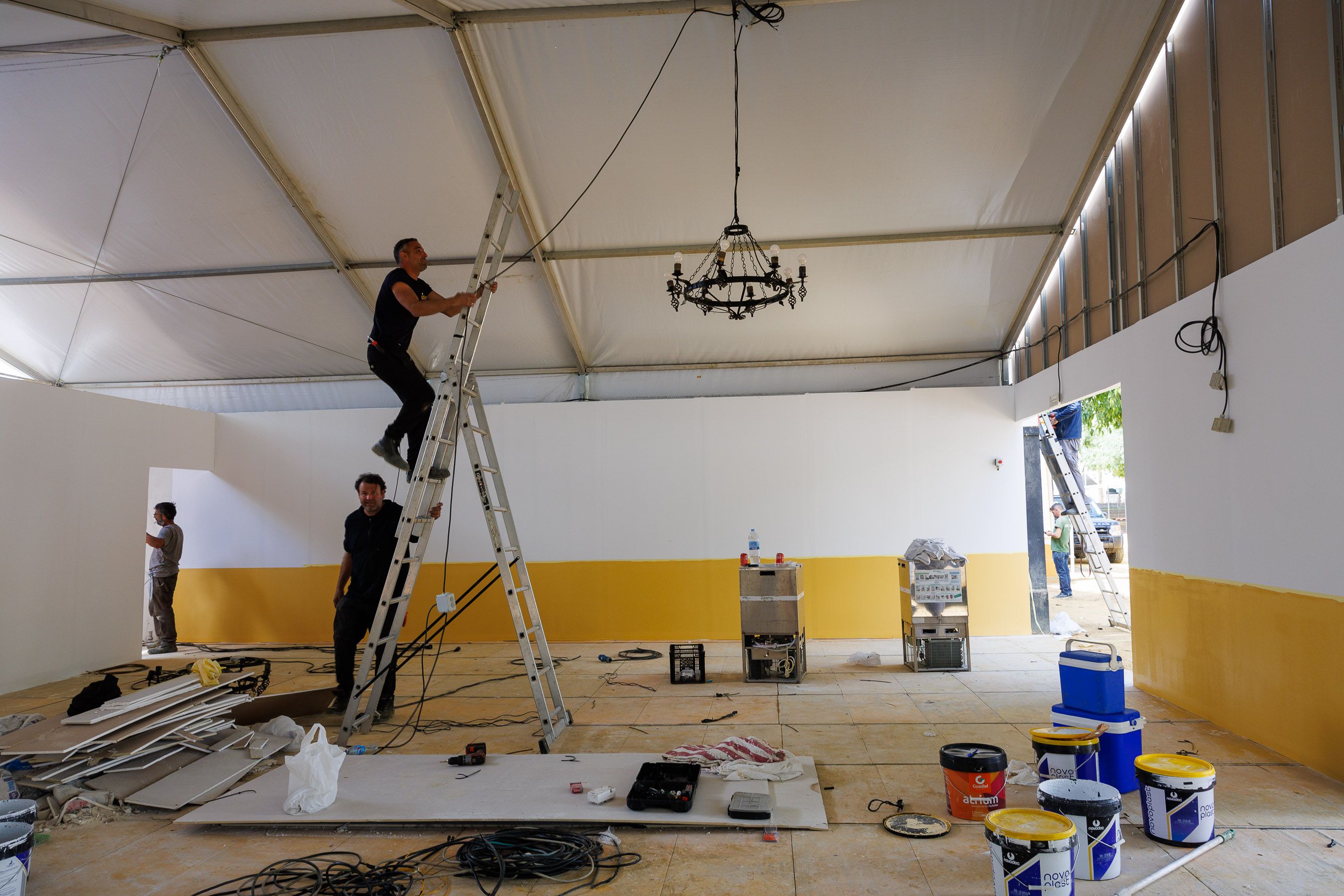  Recta final para el montaje de la Feria del Caballo 2024