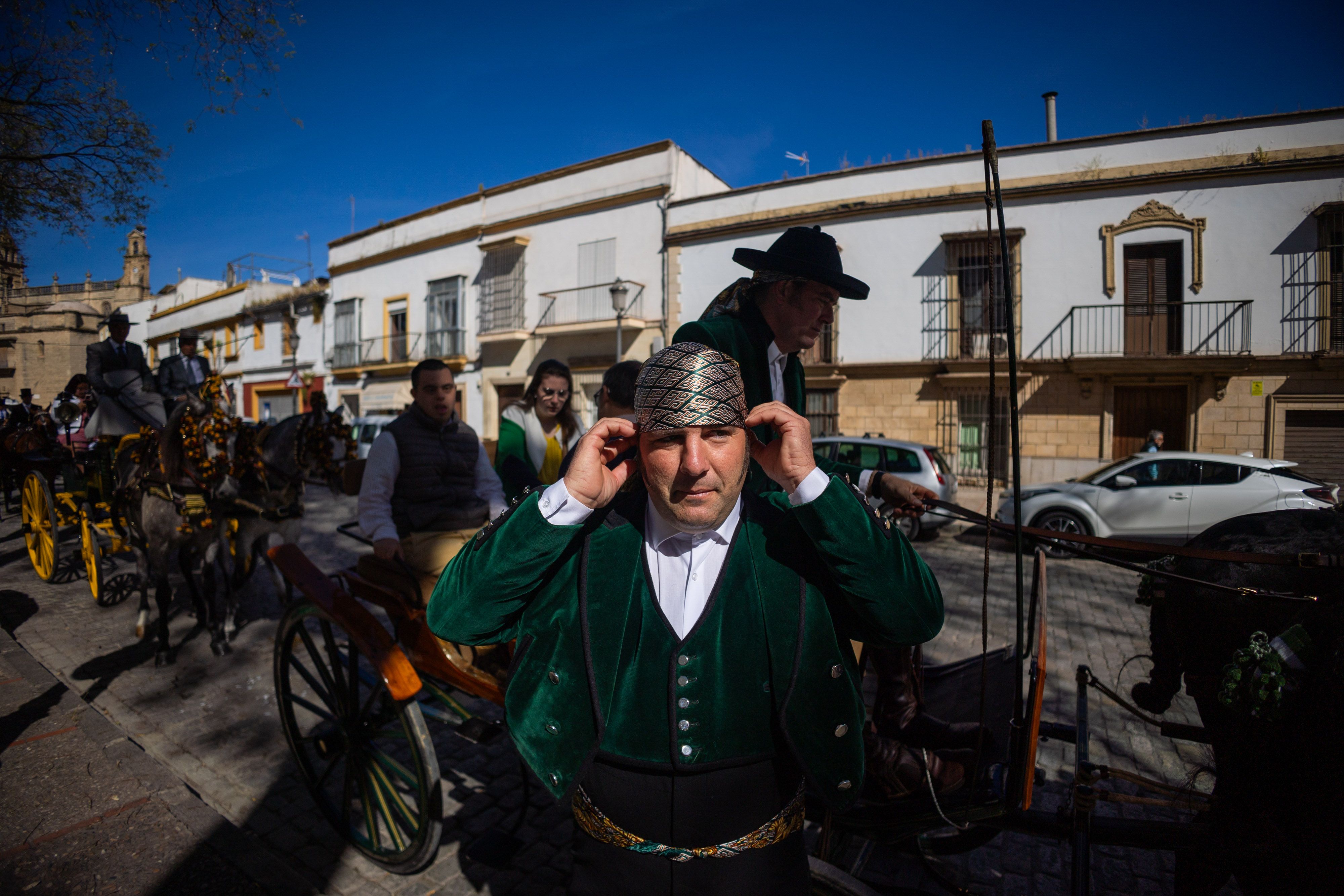 Aspanido y Cedown en su paseo "Carruajes por la inclusión" por las calles de Jerez