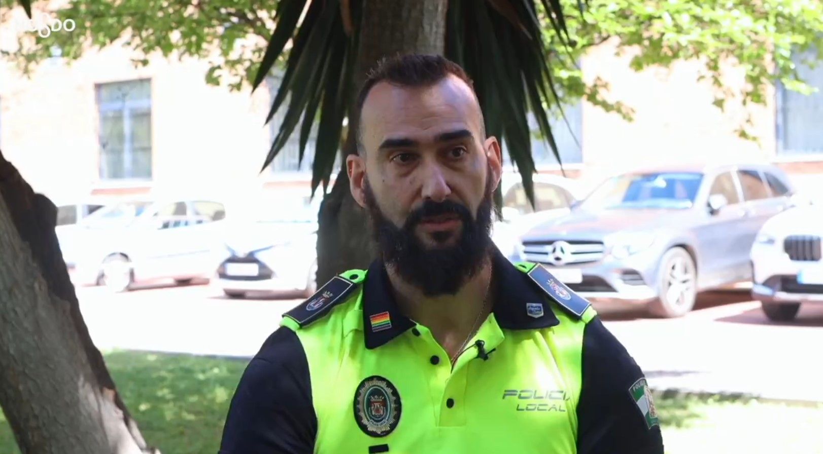 Alejandro, policía local de Sevilla que sufrió acoso escolar.