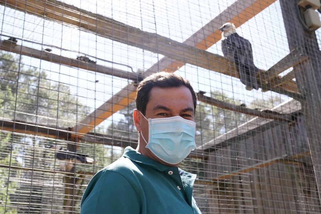 Moreno Bonilla, en una visita este miércoles a Cazorla. FOTO: JUNTA