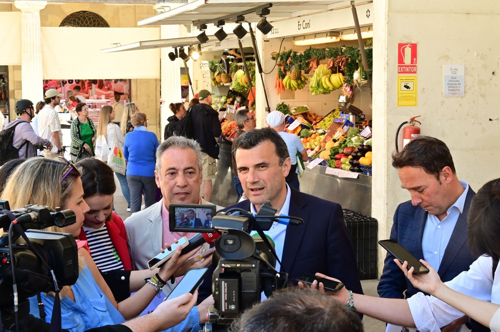 El alcalde de Cádiz, Bruno García, en la presentación de las obras del Mercado Central de Abastos.