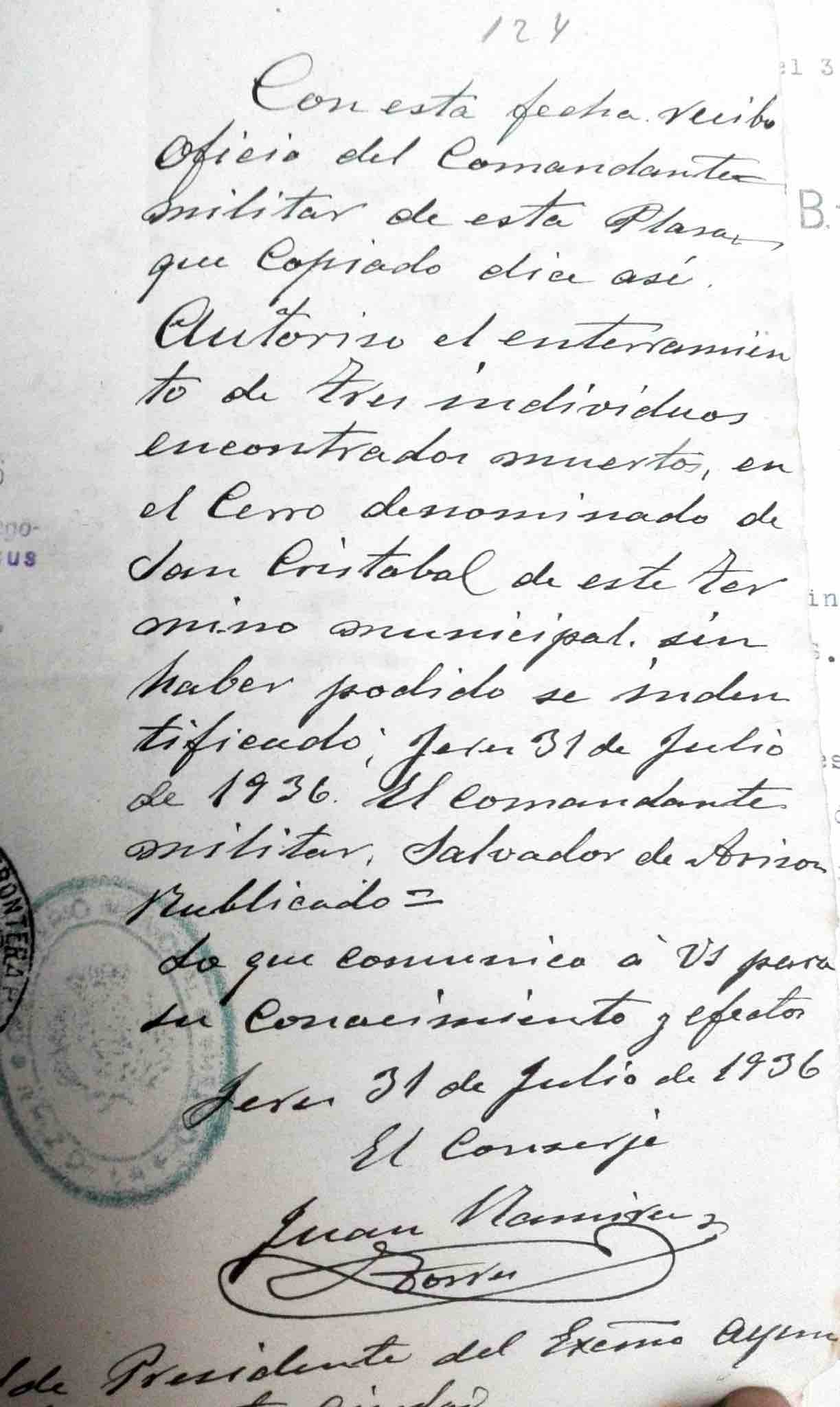 Tres personas sin identificar son halladas muertas en la Sierra de San Cristóbal. AMJF, Protocolo Municipal, tomo 612, Cementerio, 1936 