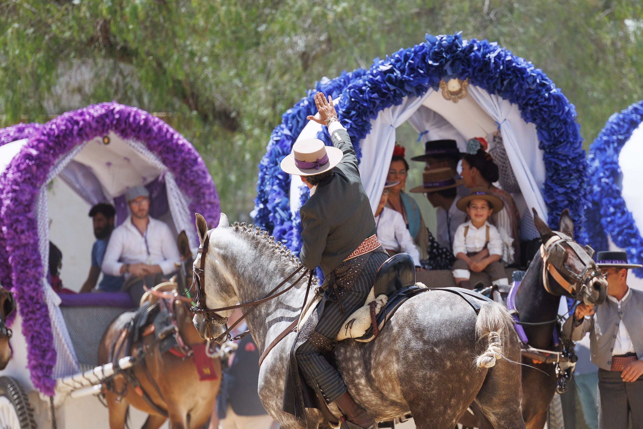 Los rocieros de Jerez reciben el Caballo de Oro 2024 