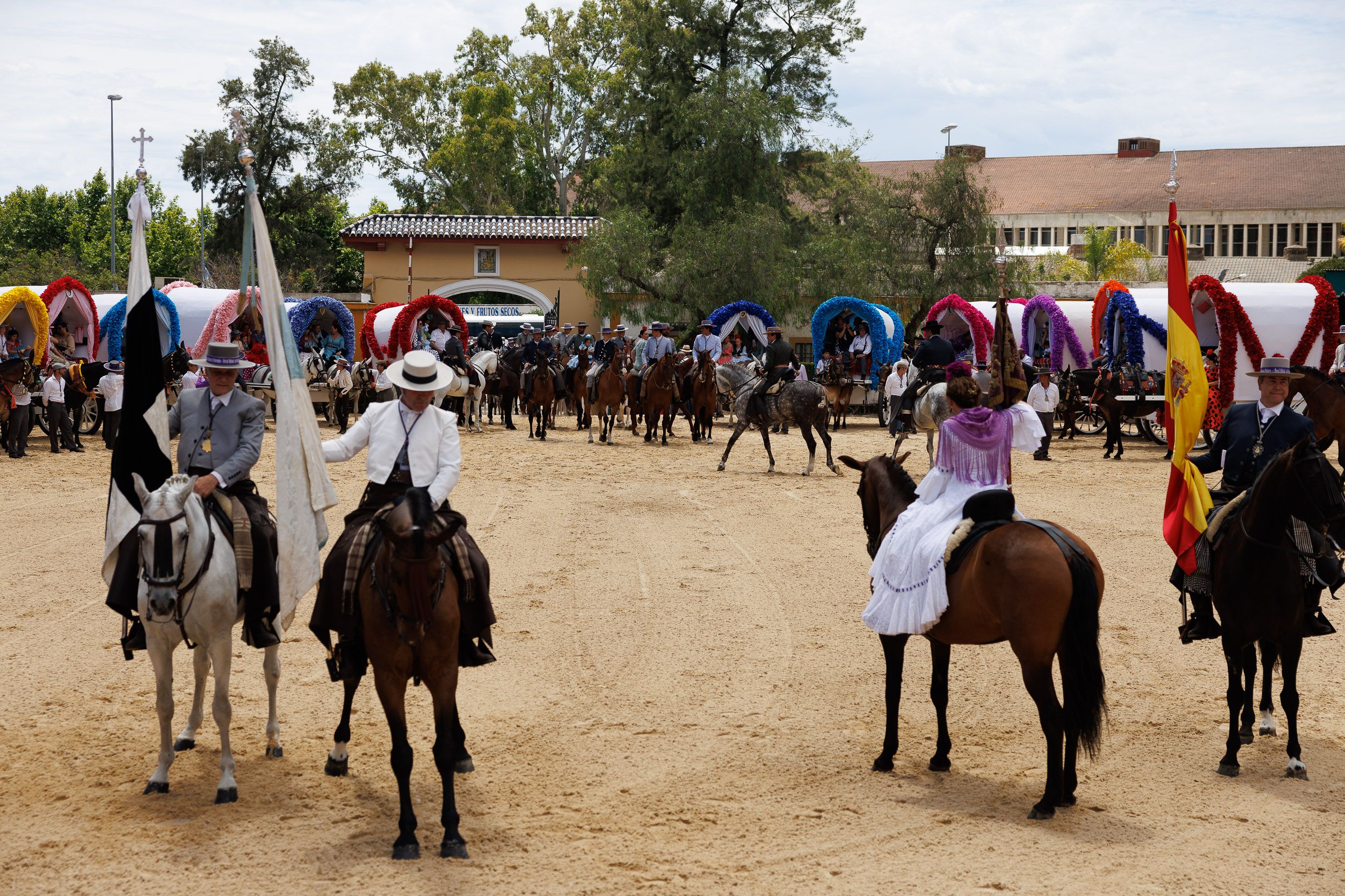 Los rocieros de Jerez reciben el Caballo de Oro 2024 