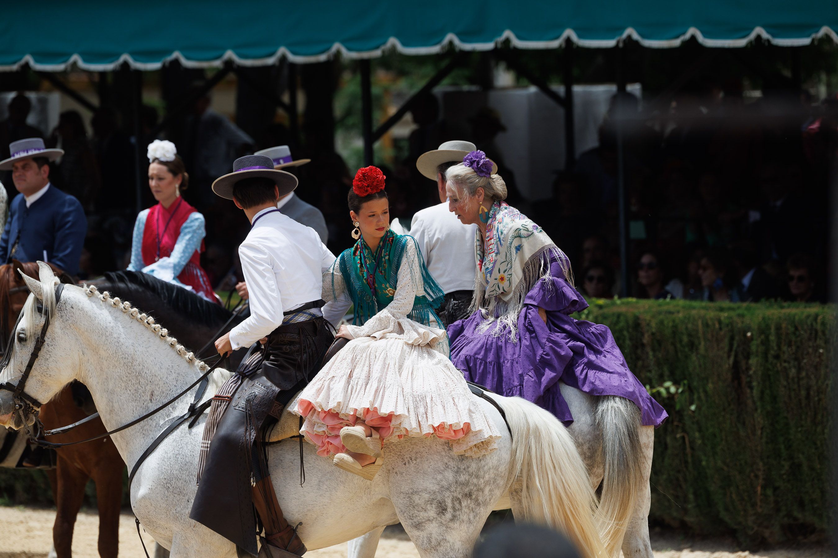 Los rocieros de Jerez reciben el Caballo de Oro 2024 