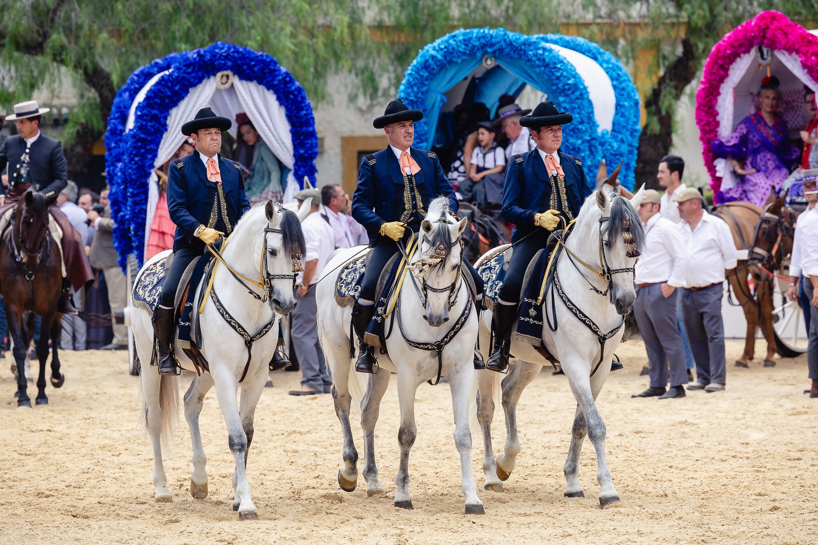 Los rocieros de Jerez reciben el Caballo de Oro 2024 