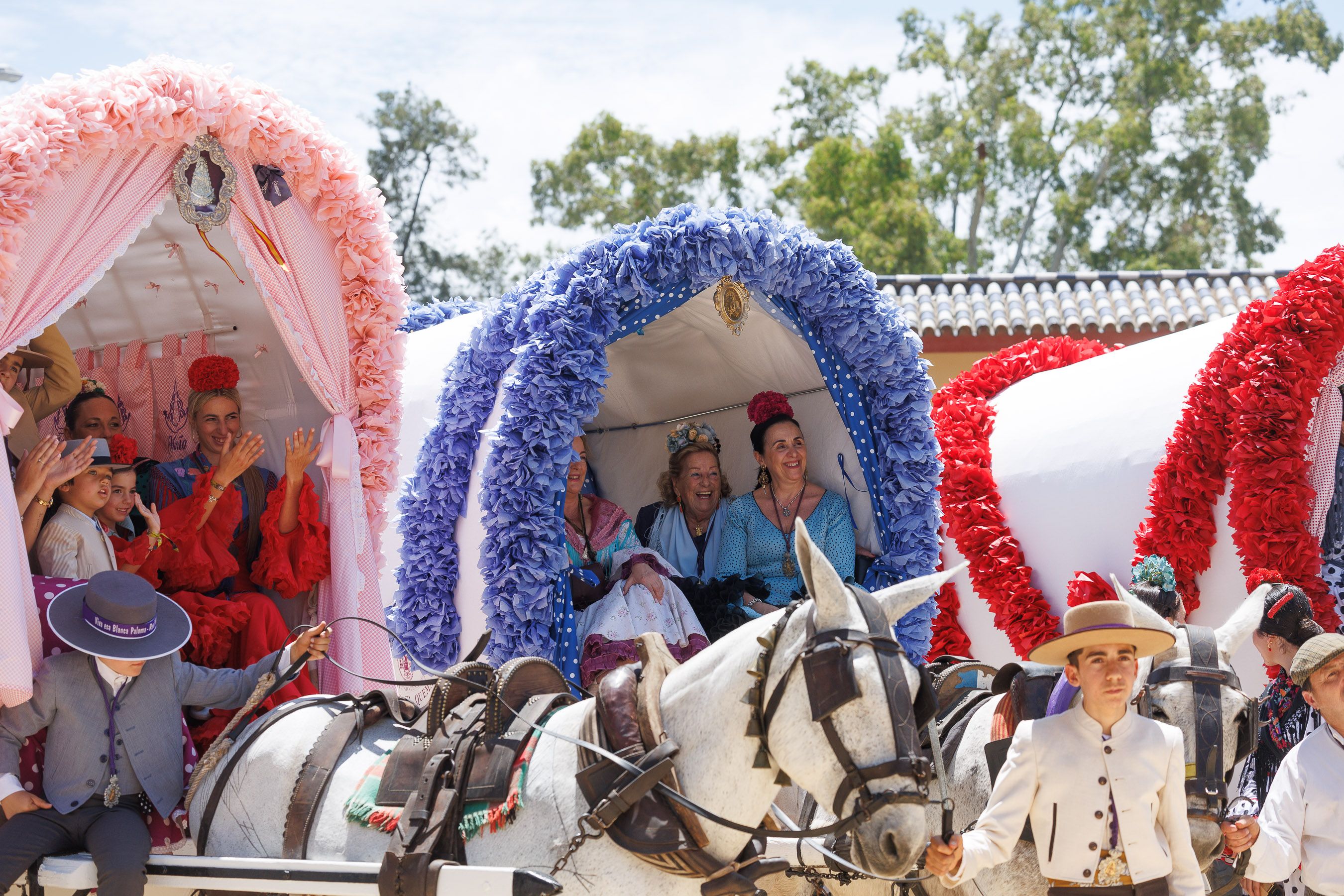 Los rocieros de Jerez reciben el Caballo de Oro 2024 