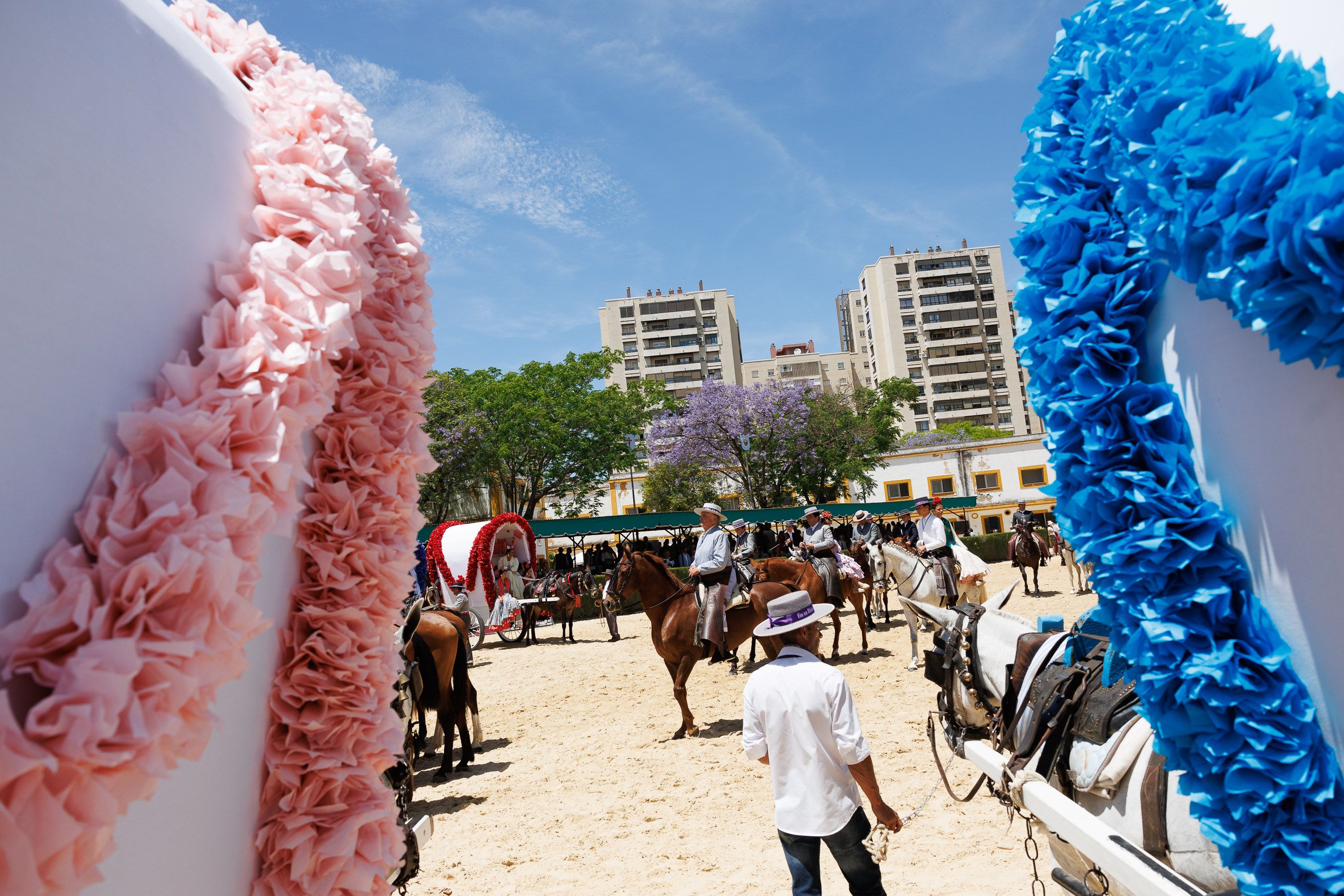 Los rocieros de Jerez reciben el Caballo de Oro 2024 