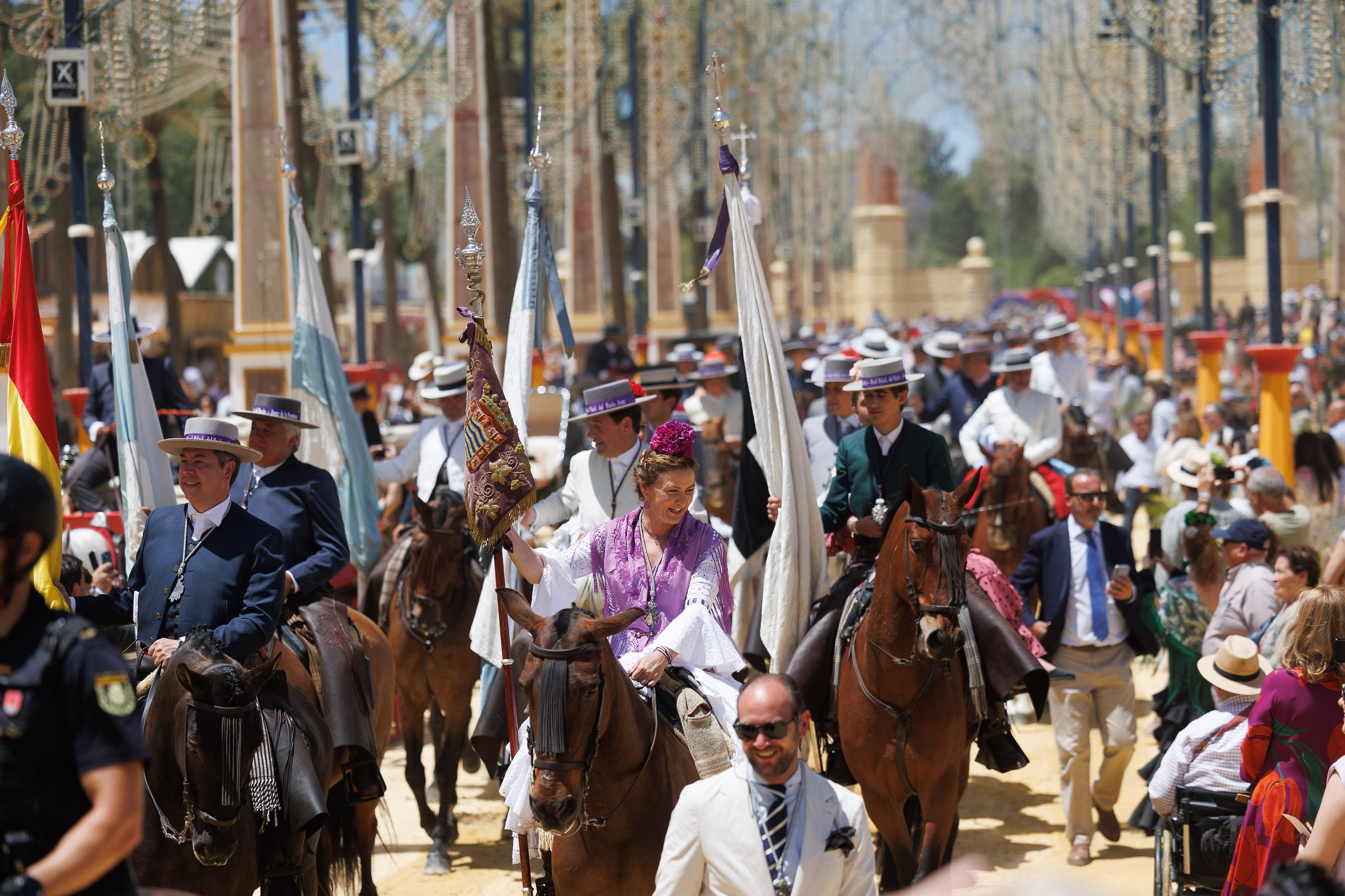 Los rocieros de Jerez reciben el Caballo de Oro 2024 