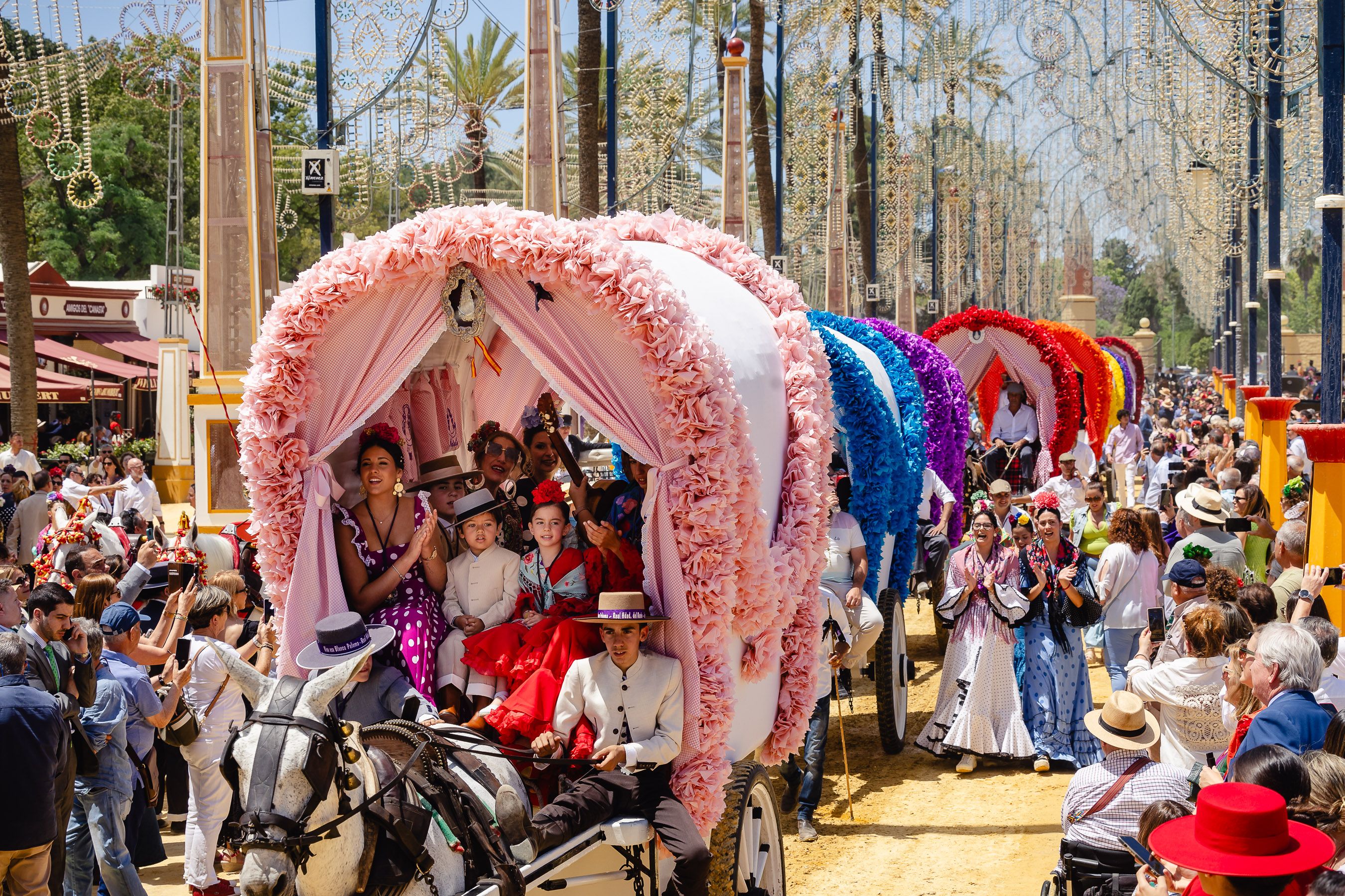 Los rocieros de Jerez reciben el Caballo de Oro 2024 