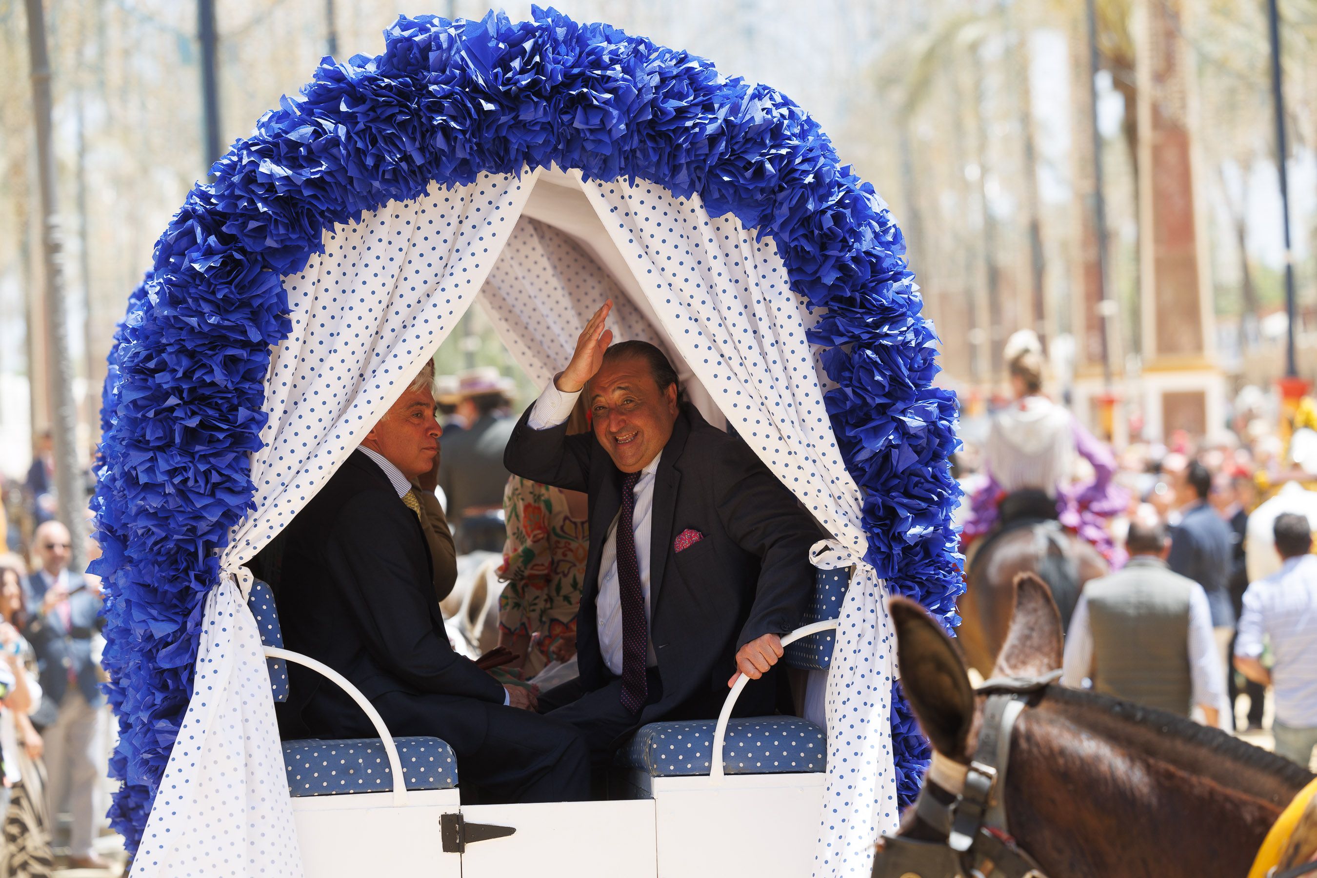 Los rocieros de Jerez reciben el Caballo de Oro 2024 