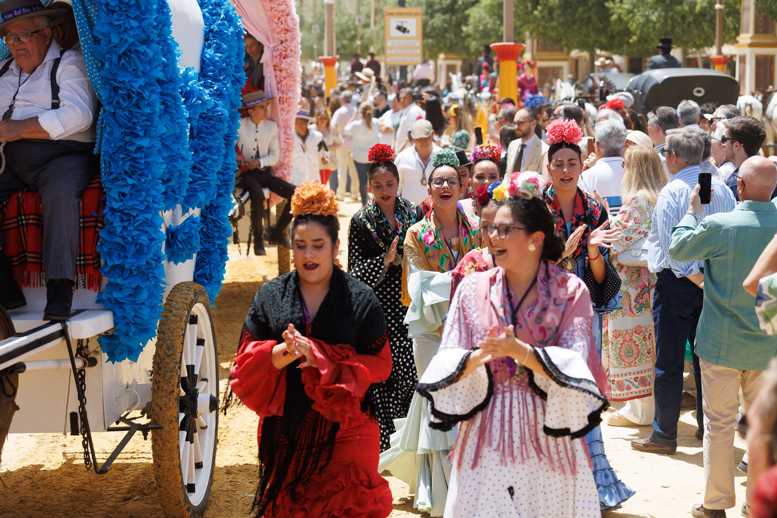 Los rocieros de Jerez reciben el Caballo de Oro 2024 