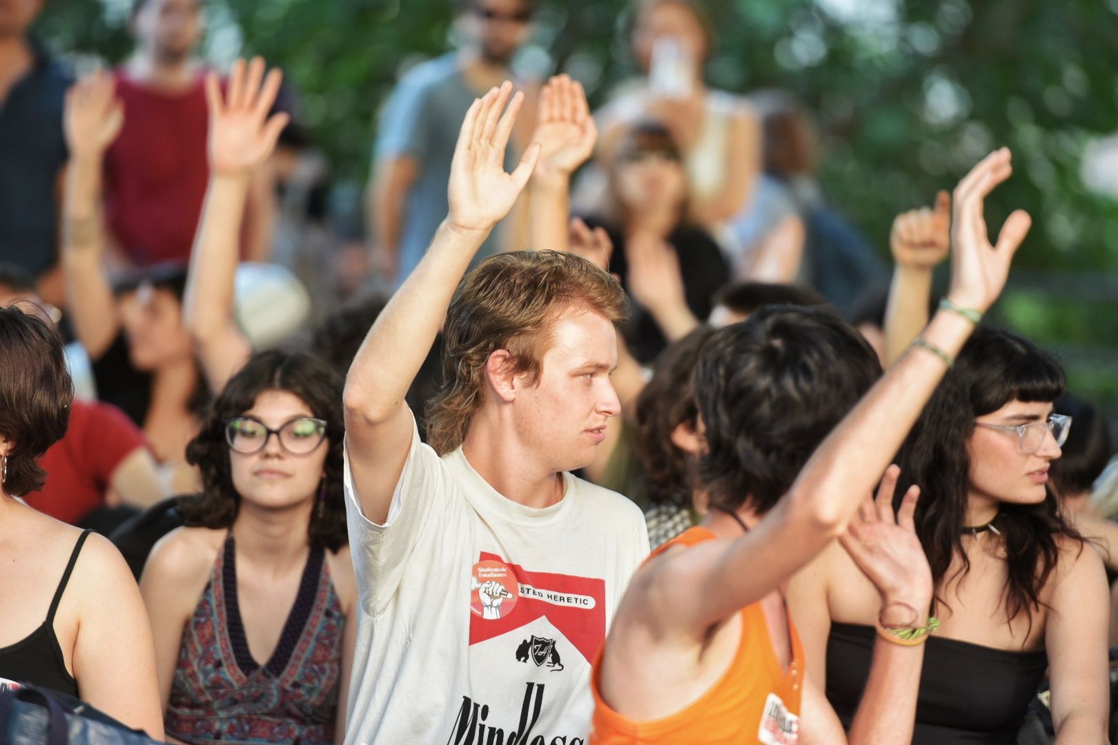 La acampada por Palestina en la Universidad de Sevilla, en imágenes.