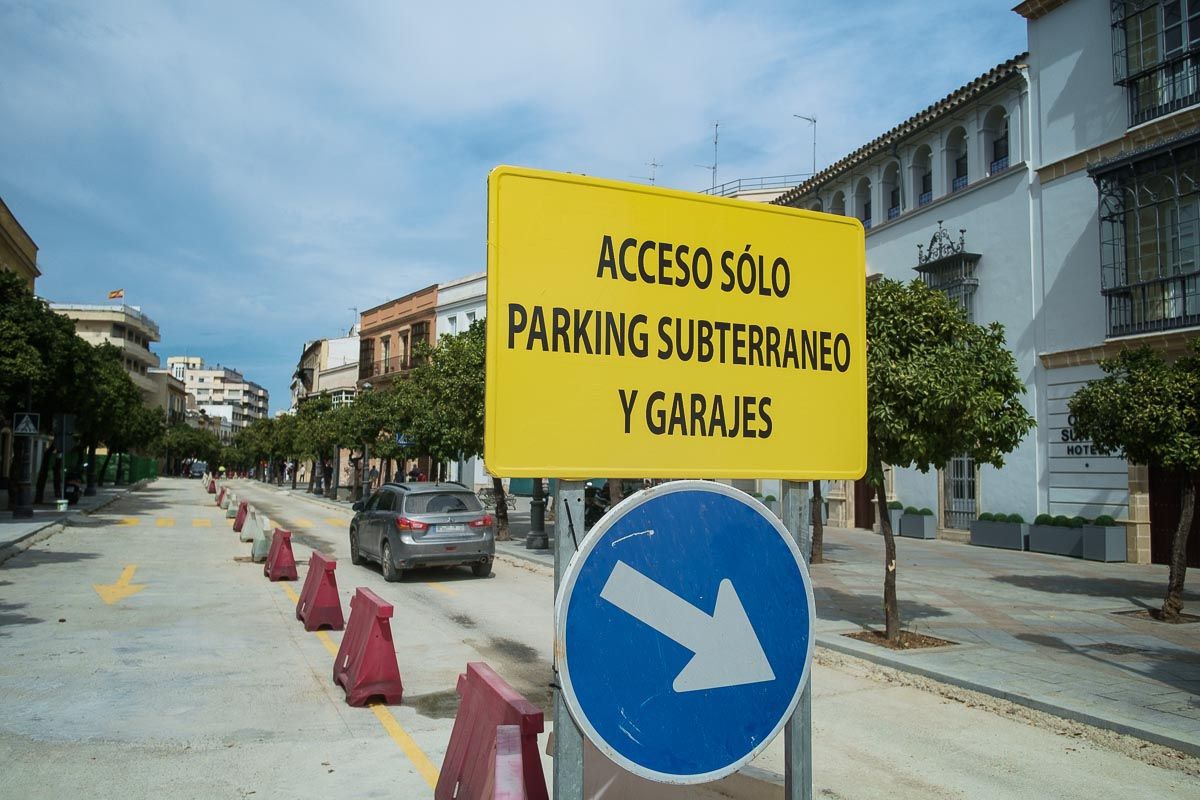 Un cartel en el inicio de la calle Corredera, en una imagen de archivo.