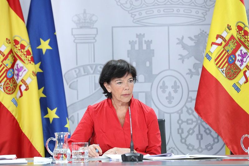 La ministra de Educación, Isabel Celaá, en rueda de prensa. FOTO: PSOE