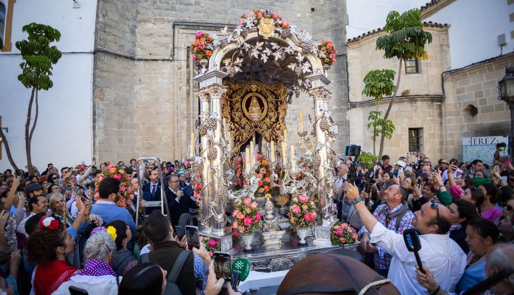 SALIDA HERMANDAD DEL ROCIO 8