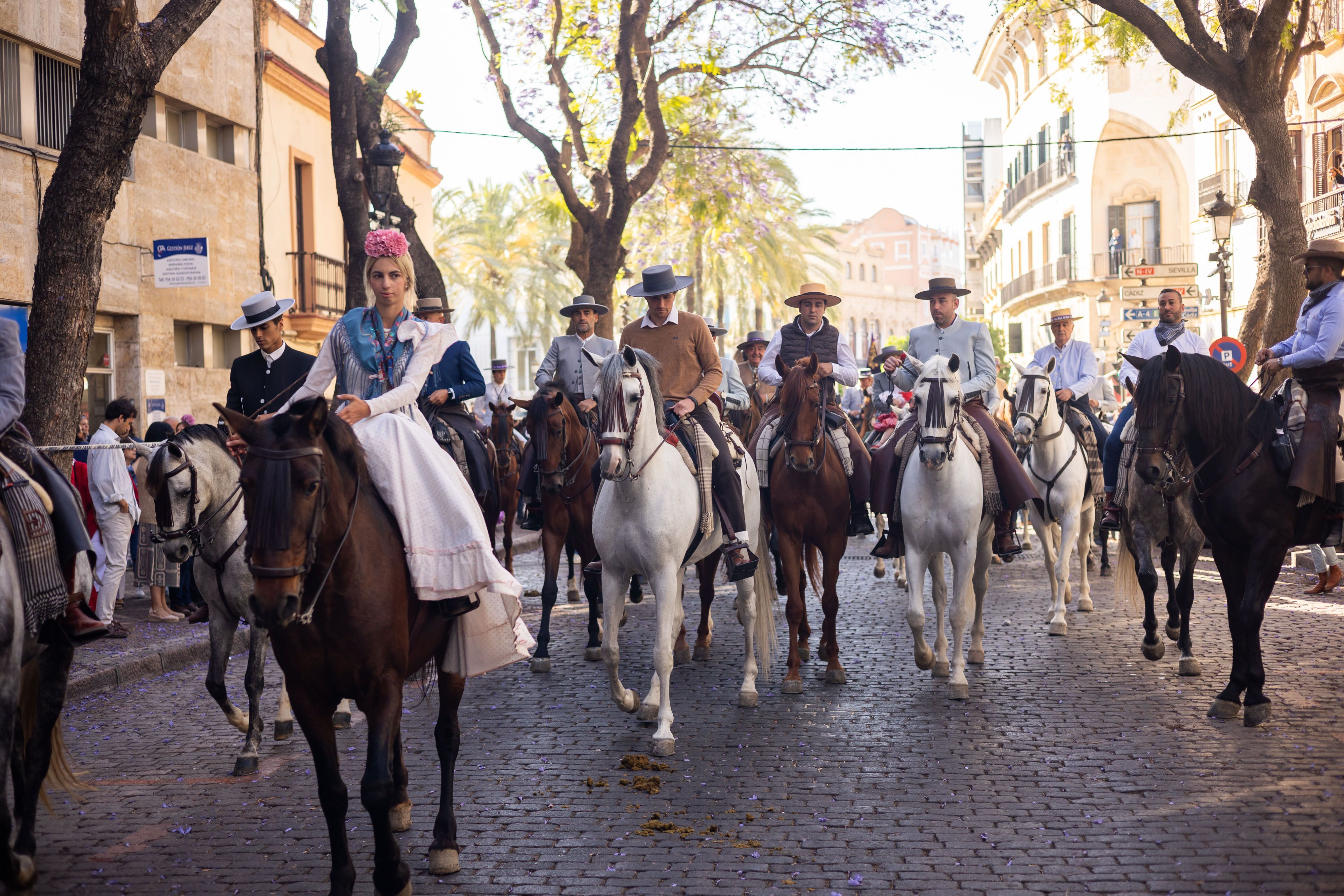 Los romeros de Jerez ya caminan rumbo al Rocío