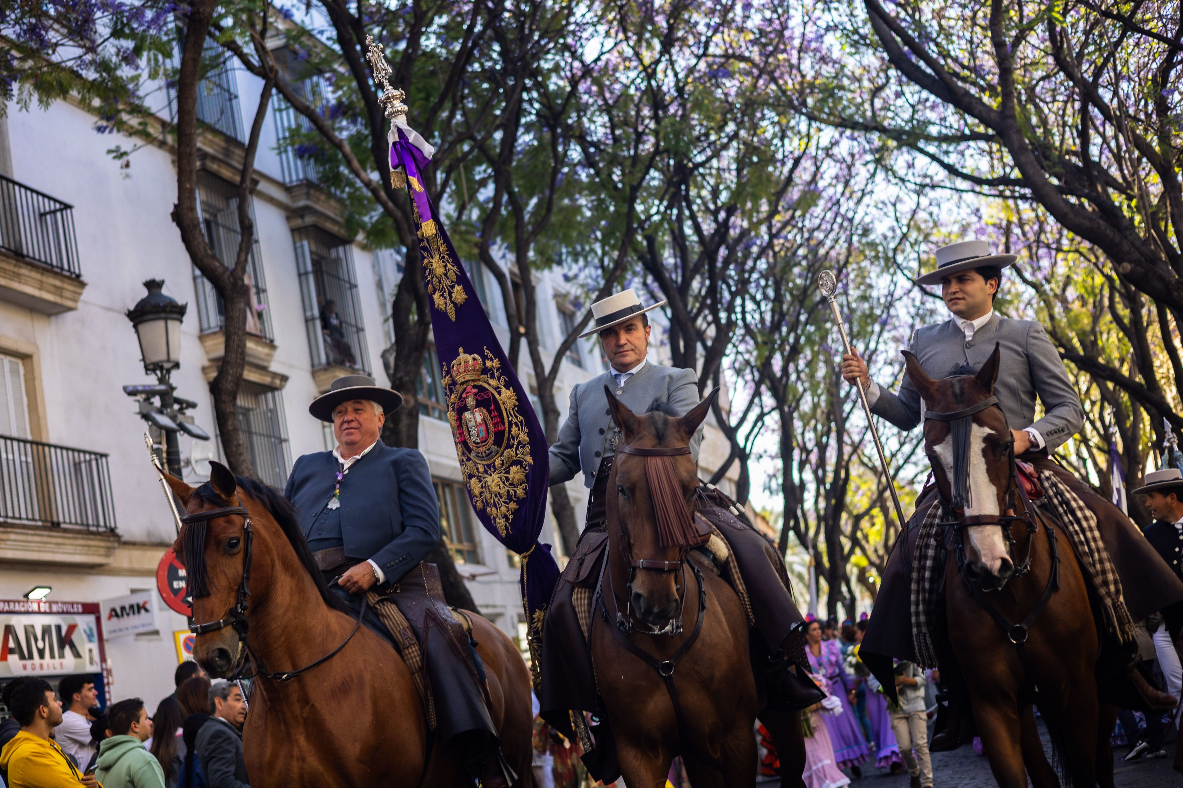 Los romeros de Jerez ya caminan rumbo al Rocío