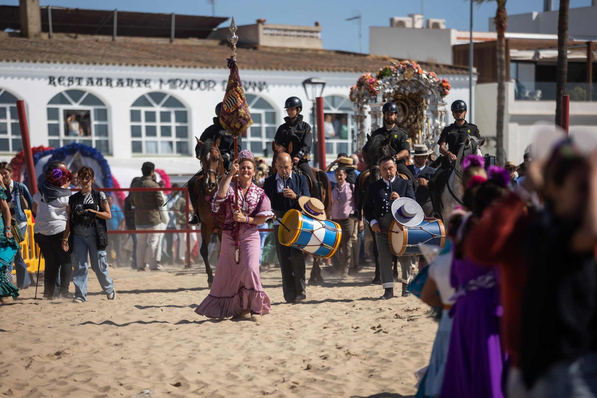 La hermandad del Rocío de Jerez llega a Malandar