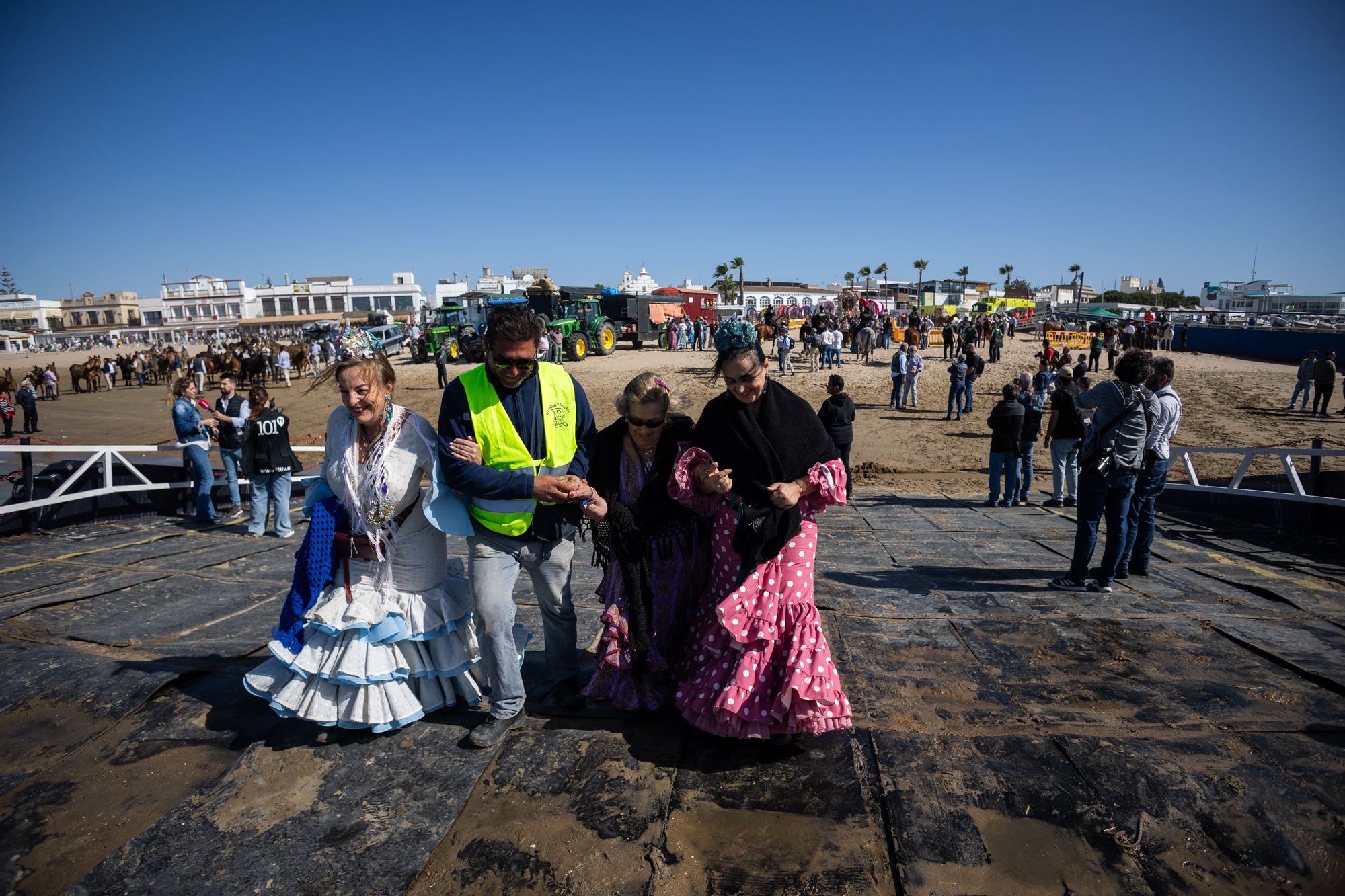La hermandad del Rocío de Jerez llega a Malandar