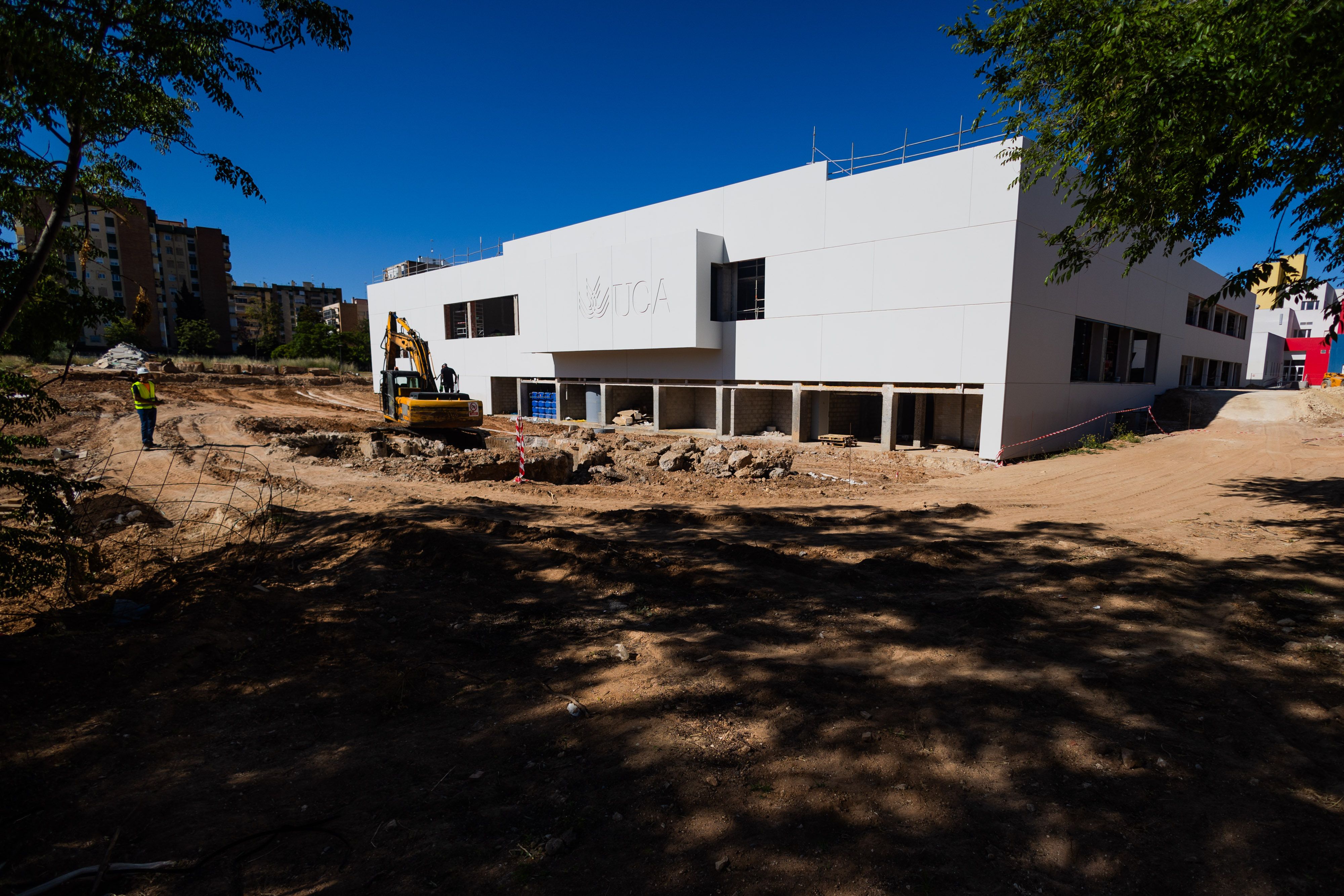 El segundo aulario del Campus de Jerez costará 9,6 millones y ya tiene fecha para formar a universitarios. Estado actual de las obras, en una imagen reciente.
