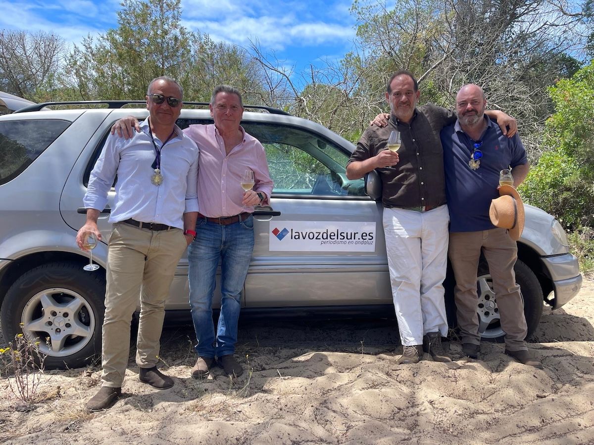 Gabriel Fernandez, de Hogar Casa, Manuel González Honda, Mario Zarzuela y Carlos Zarzuela.