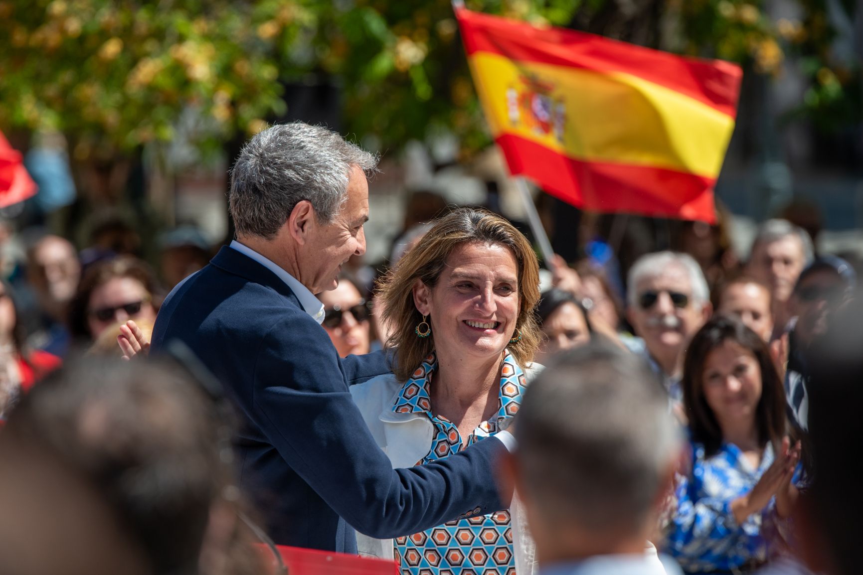 Así ha sido el acto de campaña de Zapatero y Ribera para las europeas en Cádiz.