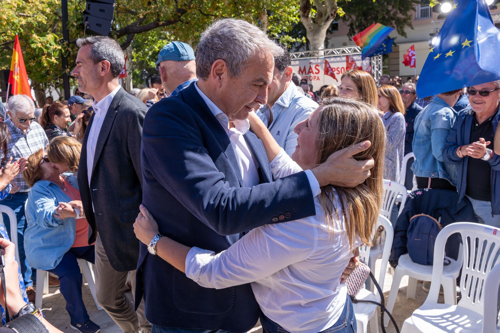 Así ha sido el acto de campaña de Zapatero y Ribera para las europeas en Cádiz.