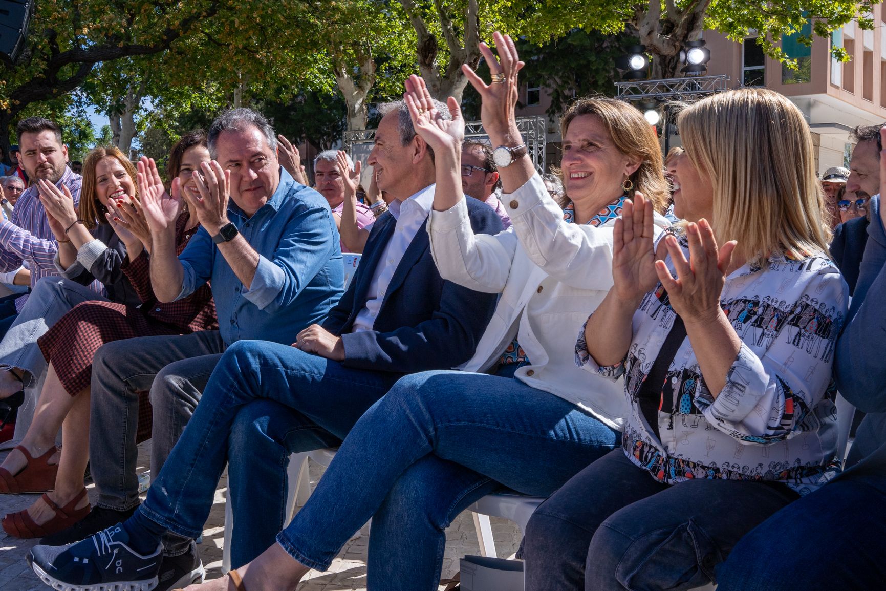 Así ha sido el acto de campaña de Zapatero y Ribera para las europeas en Cádiz.