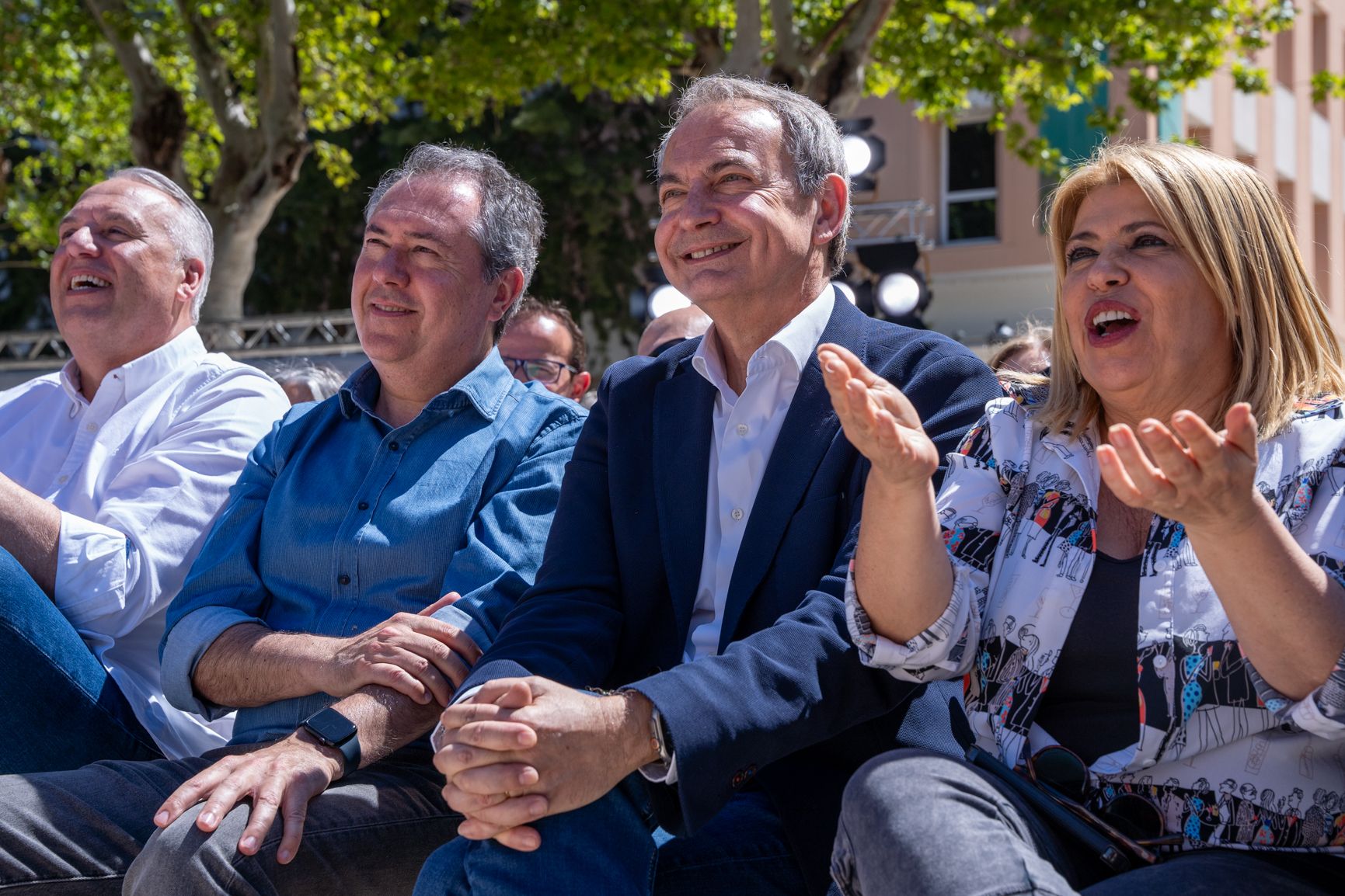 Así ha sido el acto de campaña de Zapatero y Ribera para las europeas en Cádiz.